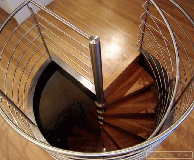 Photo spiralno stopnišče