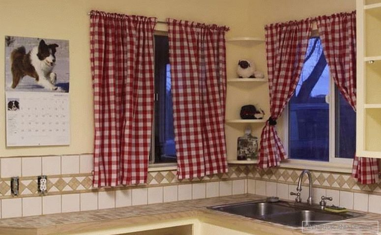Zavese za kuhinjo v deževnem slogu 9